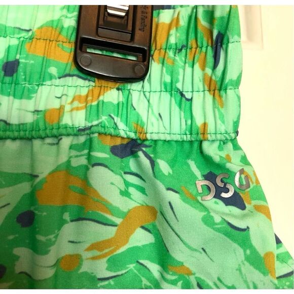 DSG - NWT - L Sz Small - Mid-Rise Stride Running Shorts/Built-In Brief/Green - Picture 3 of 14
